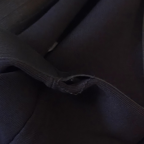 Aleeza Chic Black Midi Wonder Skirt With Pleats - Picture 8 of 8